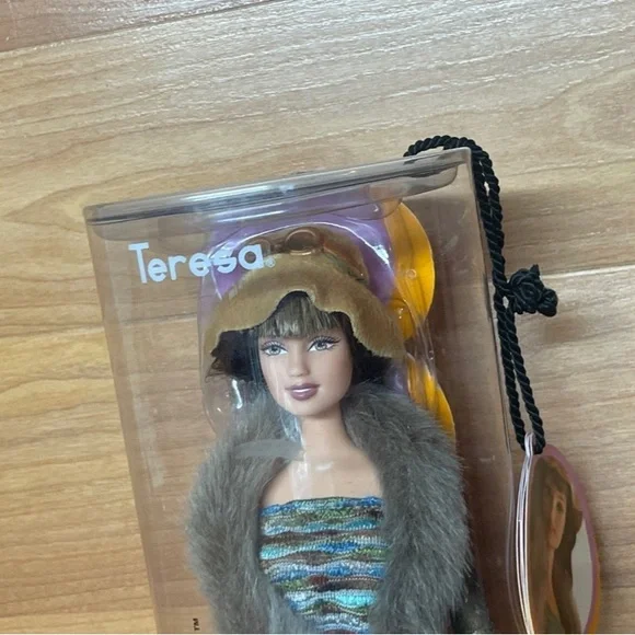 Rare 2004 Mattel Barbie Fashion Fever Teresa Doll NIB